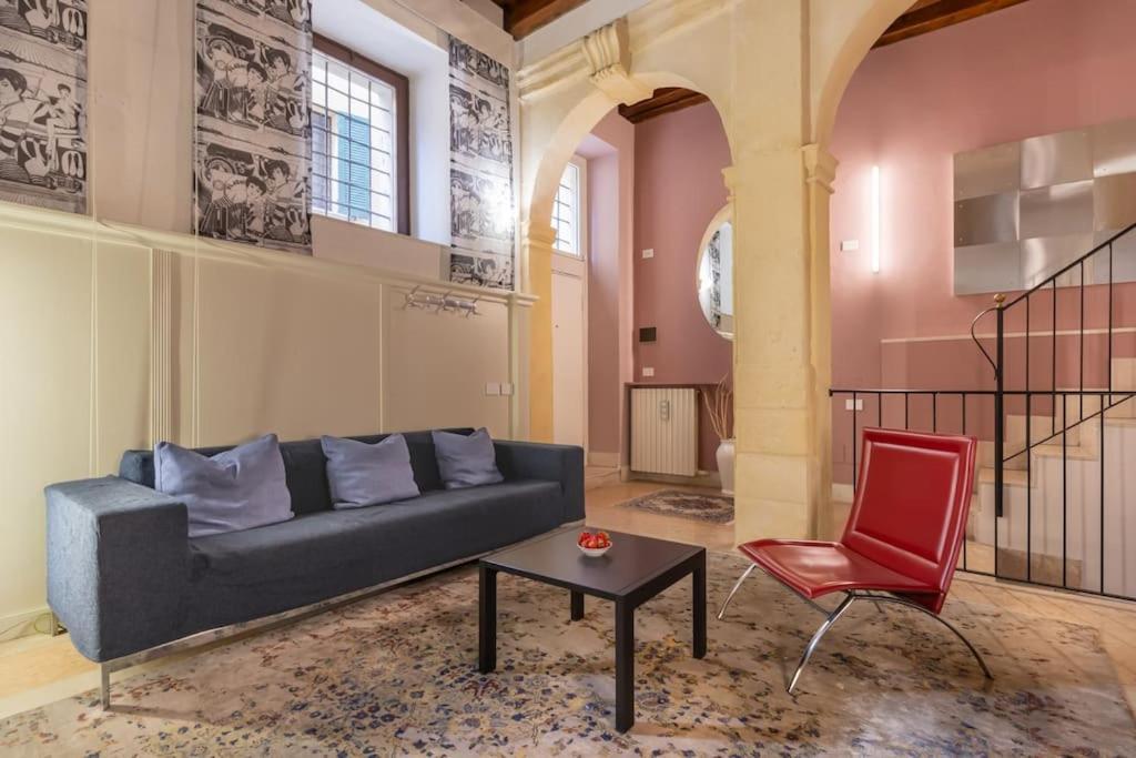 Residenza Angels @Piazzadelleerbe Apartment Verona Exterior photo